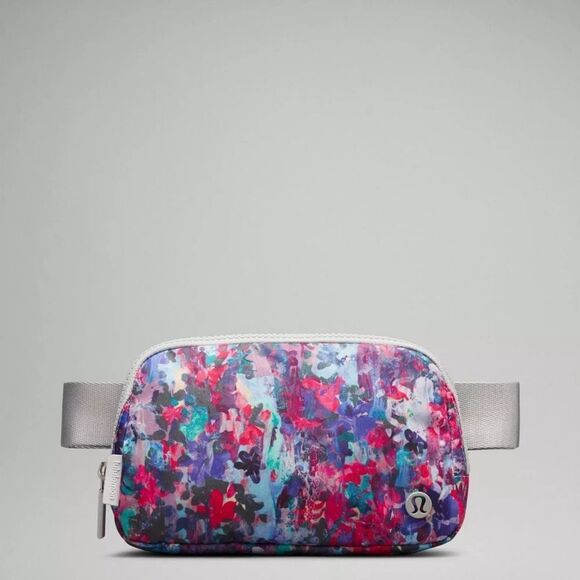 Lululemon Athletica everywhere beltbag - Picture 6 of 7